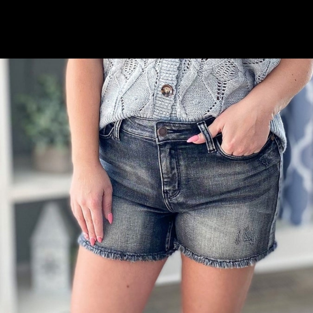 Judy Blue size medium